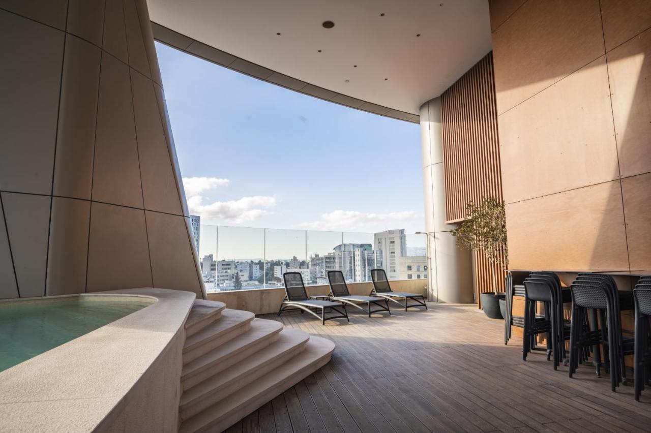 360 Nicosia - Luxury Apartment Panoramic View Екстер'єр фото