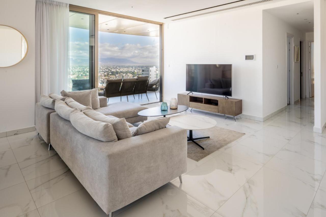 360 Nicosia - Luxury Apartment Panoramic View Екстер'єр фото
